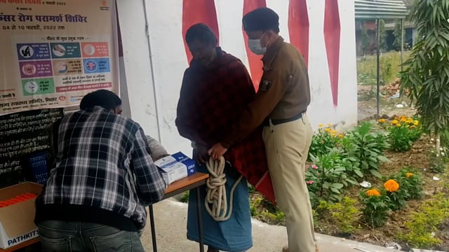 फरार शराब तस्कर को पुलिस ने किया गिरफ्तार