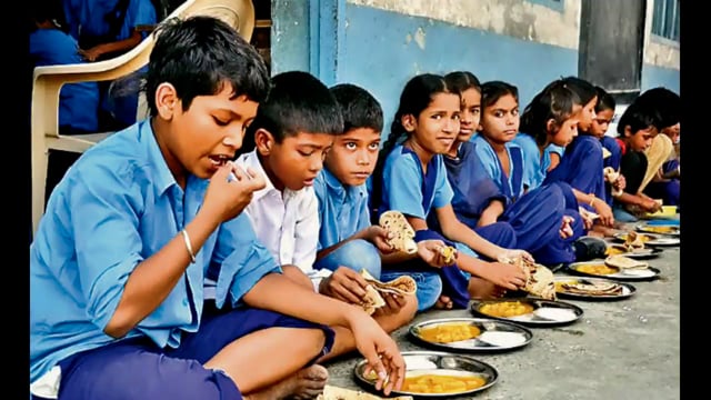 28 फरवरी से स्कूल मे मध्यान भोजन शुरू,बच्चों मे खुशी