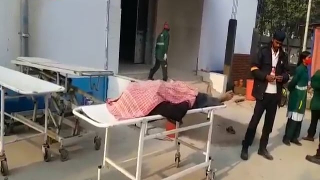 जमूई के गरसंडा पुल के पास असंतुलित होकर साइकिल से गिरने से फेरीवाला की मौत।