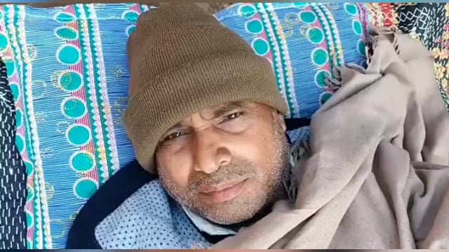 पशुसेड स्वीकृति के नाम पर मुखिया मांग रहे हैं रूपए, लाभुक ने बीडीओ से की शिकायत