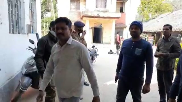 सिन्हा कॉलेज के समीप हुई बाइक की डिक्की से जेवर चोरी मामले में दर्ज हुई नगर थाने में प्राथमिकी