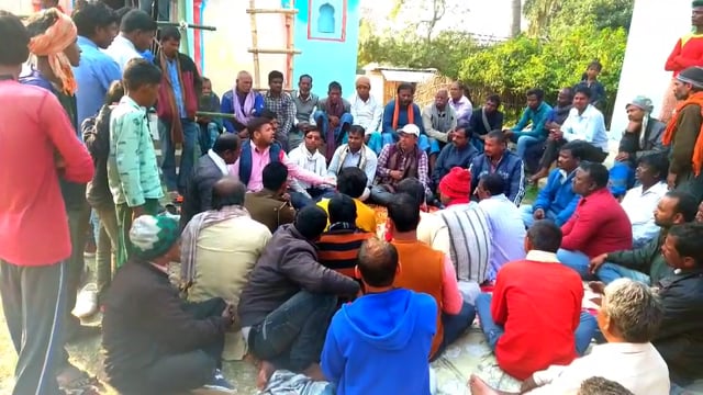 हसनगंज के ऐतिहासिक शिव मंदिर भारीडीह में महाशिवरात्रि मेला को लेकर हुई बैठक