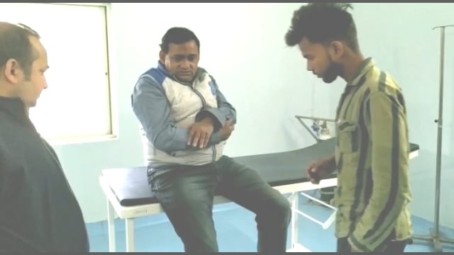 बाईक दुर्घटना में दो शिक्षक घायल,रेफरल अस्पताल में चल रहा इलाज