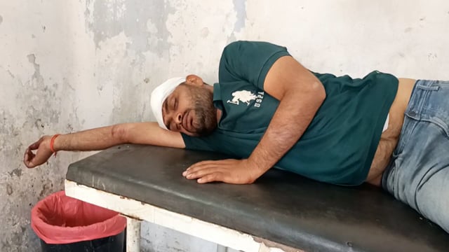 देव मोड़ पर चुनावी रंजिश को लेकर हुई मारपीट,3 लोग हुए जख्मी#crime 