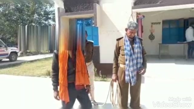 मेसकौर पुलिस तीन लीटर शराब के साथ एक ब्यक्ति को महाराजबन गाँव से किया गिरफ्तार ,भेजा जेल