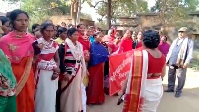 हिसुआ बिहार राज्य आंगनबाड़ी सेविका सहायिका संघ के आवाहन पर धरना प्रदर्शन किया गया