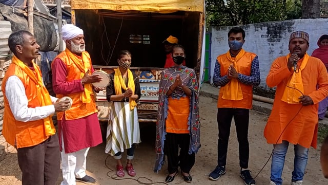 हवेली खरगपुर नगर पंचायत में वार्ड नंबर 12 नुक्कड़ नाटक का प्रोग्राम किया गया जिसमें बताया गया कैसे स्वस्थ रहें 