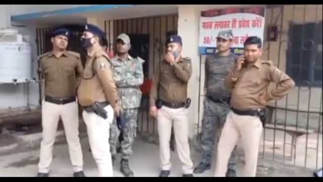 छत की बाउंड्री गिरने से चार महिलाएं जख्मी