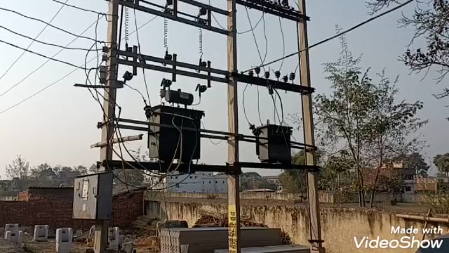 सोनपुरामें अबैधतरीकेसे बिजली प्रयोगकररहे ग्राहकोंकीजांचकरनेपहुचे अधिकारीकेसाथ ग्रामीणोंने किया दुर्बयवहार,केसदर्ज