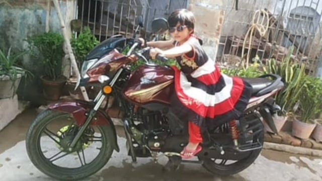 सदर अस्पताल के लैब टेक्नीशियन की बाइक हुई चोरी,सीसीटीवी कैमरे में कैद हुई चोरी की तस्वीर,नगर थाना में दिया आवेदन