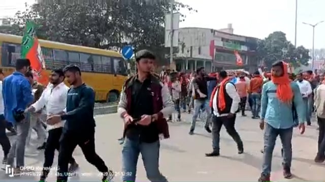 गोंडा भाजपा प्रत्याशी के समर्थन में सांसद ने किया शक्ति प्रदर्शन