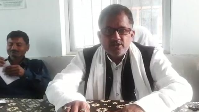 उजियारपुर में रात के अंधेरे में शिक्षक नियुक्ति की पत्र बांटी गई करोड़ रुपया का हुआ खेल बेल उप प्रमुख ने लगाया आरोप