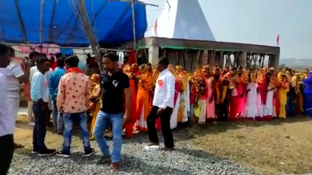 गांडेय प्रखंड के धरधरवा गांव स्थित शिवमंदिर में तीन दिवसीय नंदी स्थापना को ले यज्ञ आयोजन किया गया