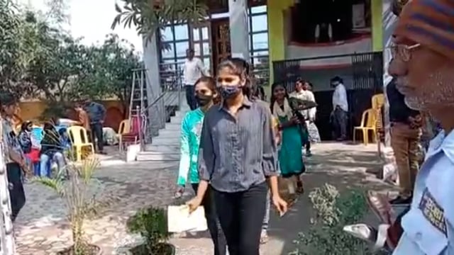 रफीगंज में बंनस्थली सुपर मेगा क्वीज का किया गया आयोजन।
