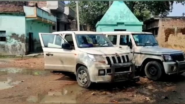 रफीगंज पुलिस ने छापेमारी कर भारी मात्रा में जावा महुआ को किया बरामद, घटना स्थल पर किया विनष्ट। 
