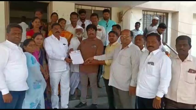 युक्रेनमधील विद्यार्थ्यांना तातडीने भारतात आणावे राष्ट्रवादीच्या पदाधिकाऱ्यांचे जयंतराव पाटील यांच्याकडे निवेदन