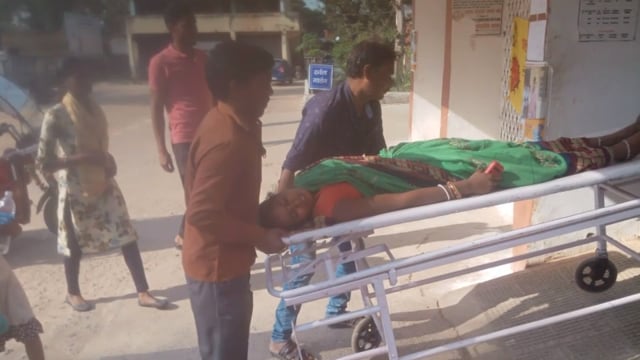 स्कूटी की टक्कर से महिला ज़ख्मी l