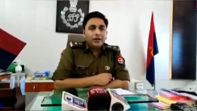 जालौन-जुआ खेलते समय पुलिस के कहर से बचने के लिए नाले में कूंदें युवक की मौत
एक बार फिर खाकी सवालों के घेरे में