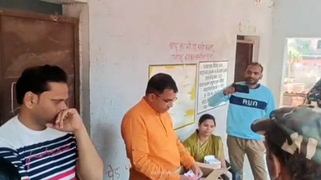 रफीगंज प्रखंड के अरथुआ पंचायत के वार्ड नंबर 2 में वार्ड सचिव का चुनाव संपन्न।