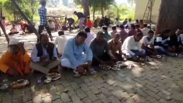 कोंच:-बक्शेश्वर महादेव मंदिर पर अखण्ड रामायण पाठ समापन के बाद हुआ विशाल भण्डारा