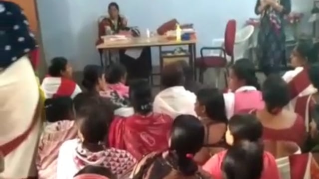 सबला योजना को लेकर सर्वे करने हेतु आंगनवाड़ी सेविका को दिया गया प्रशिक्षण।