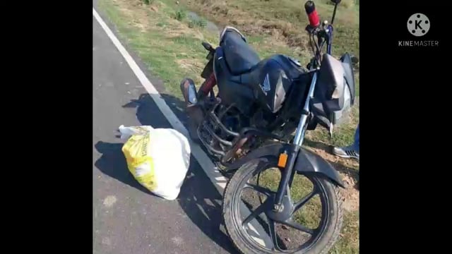 30 लीटर देसी शराब और एक बाईक  कारोबारी भागने में हुआ सफल।