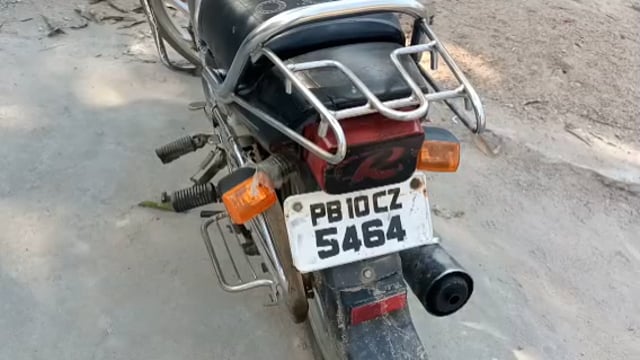 मदनपुर पुलिस ने आजन मोड़ से दो बाइक व 100 लीटर देशी महुआ शराब के साथ 3 तस्कर गिरफ्तार #crime 