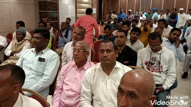 मेस्कौर राजद प्रखंडअध्यक्ष बिनोद चौहान ने प्रवक्ता शक्ति सिंह यादव के महत्वपूर्ण बैठक में हुए शामिल