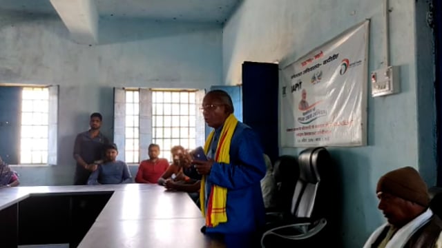 गावां : मुखिया ने ग्रामीणों के साथ बैठक कर निकाला पैदल मार्च