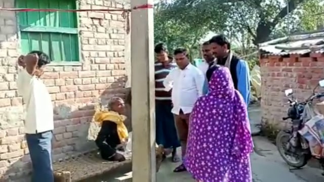 रफीगंज प्रखंड के केराप पंचायत के मुखिया ने किया जनसंपर्क।