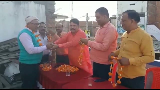 सिरदला बाजार में बैठक आयोजित कर किया गया प्रखंड दवा विक्रेता संघ के कमेटी का गठन