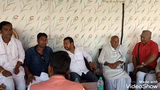 जिले में निर्दलीय एमएलसी चुनाव लड़ने हेतु मेस्कौर में कार्यकर्ताओं से कर रहे मुलाकात