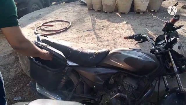 वेना थाना पुलिस ने दोसुत रोड से
शराब की तस्करी करने वाला तस्कर हुआ, फरार मोटरसाइकिल जब्त।