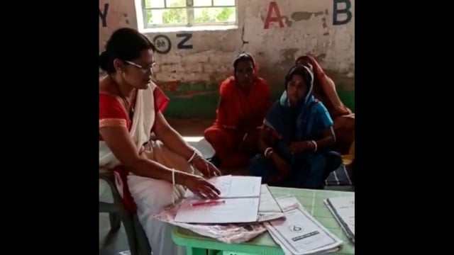 सिरदला के विभिन्न गांव में आंगनबाड़ी सेविकाओं ने किशोरियों को विद्यालय भेजने के लिए अभिभावकों को किया प्रेरित