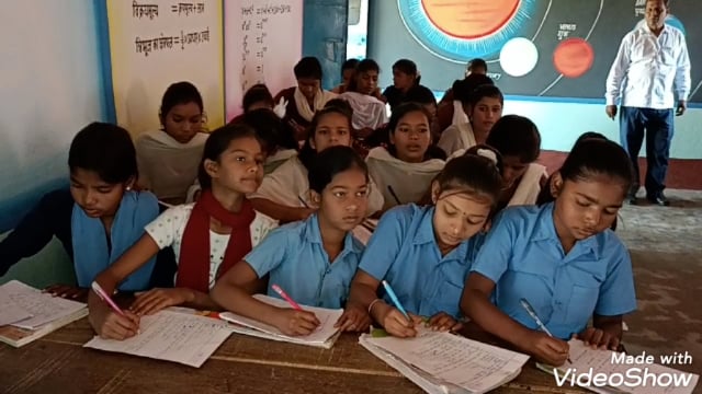 मेस्कौर प्रखंड के सरकारी विद्यालयों में कक्षा पांचवीं और आठवीं की कदाचार मुक्त परीक्षा हुई शुरू