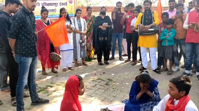 अंतरराष्ट्रीय महिला दिवस के मौके पर सिमरीबख्तियारपुर के स्टेशन चोक पर आज के महिलाओ की स्थिति पर किया नुक्कड़ नाटक