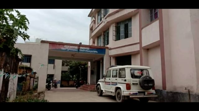 नशीली दवा व कैश के साथ महिला समेत तीन गिरफ्तार