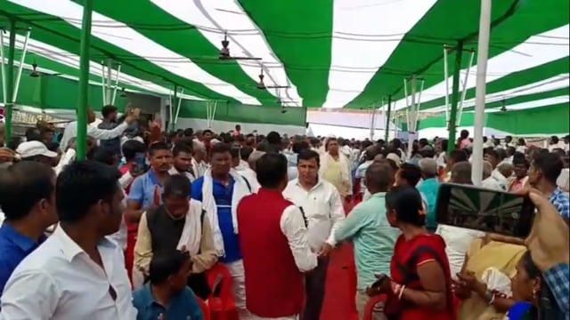 शेखपुरा के त्रिमुहानी पहुंचे जदयू के राष्ट्रीय अध्यक्ष और मुंगेर के सांसद ललन सिंह का कार्यकर्ताओं ने भव्य स्वागत किया ।