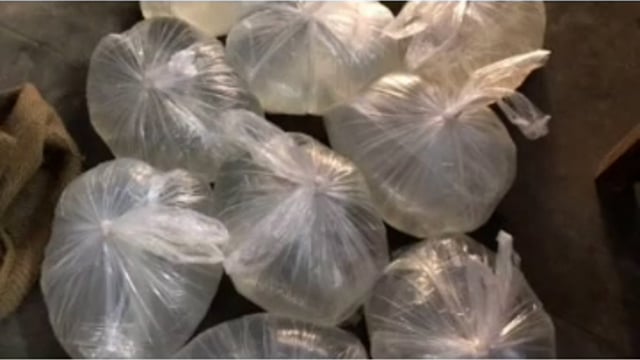 बन्देया पुलिस ने किया 50 लीटर महुआ शराब बरामद, कारोबारी फरार