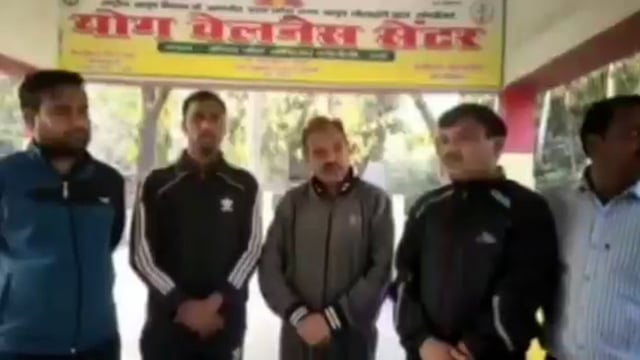 उरई-योग वेलनेस सेंटर द्वारा आयु रक्षा किट का हुआ बितरण