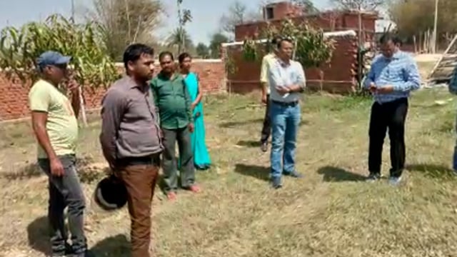 उप विकास आयुक्त ने गांडेय प्रखंड के दासडीह एवं बडकीटांड पंचायत में योजनाओं का निरीक्षण किया