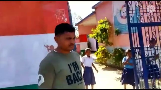 आदर्श विद्यालयों मे
 एक है प्रो० म० वि० बड़ी भेड़ा वि०, विद्यालय की सुंदरता के लिए लगे हैं विद्यालय में हरे पुष्प वृक्ष