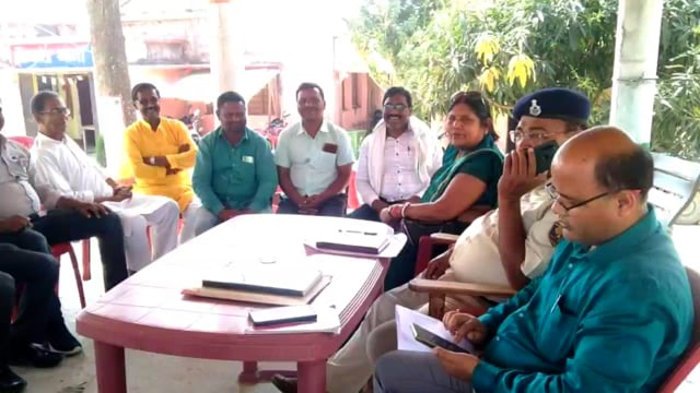 हसनगंज में होली व शब ए बारात पर्व को लेकर थाना में हुई शांति समिति की बैठक 