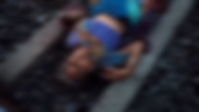 गरसंडा रेलवे स्टेशन से 100 मीटर पश्चिम रेलवे लाइन के बीच एक अज्ञात वृद्ध महिला का कटा हुआ सब मिलने की मिली सूचना।