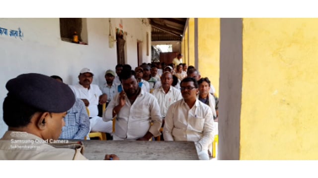 गोह थाना परिसर में होली पर्व को लेकर शांति समिति की बैठक आयोजित