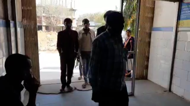 फेसर थाना पुलिस ने तीन शराब कारोबारियों को किया गिरफ्तार,6लीटर महुआ शराब किया बरामद