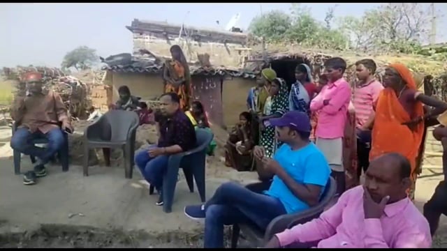 जनकपुर गांव के महादलित टोला में प्रखंड विकास पदाधिकारी ने चलाया जागरूकता अभियान