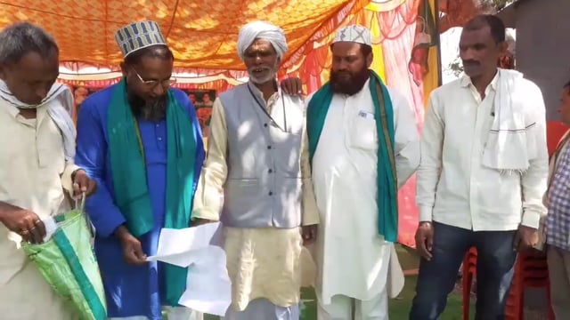 नहरों की मरम्मती व पानी की क्षमता बढ़ाने को लेकर हसपुरा के किसानों ने विभाग को सौंपा आवेदन,निदान नही तो आंदोलन की चेतावनी