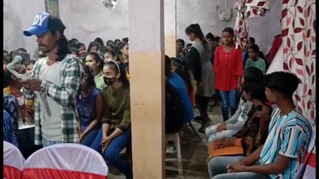 लखीसराय शहर के चितरंजन रोड स्थित फाउंडेशन क्लासेस में प्रतियोगिता का किया गया आयोजन 