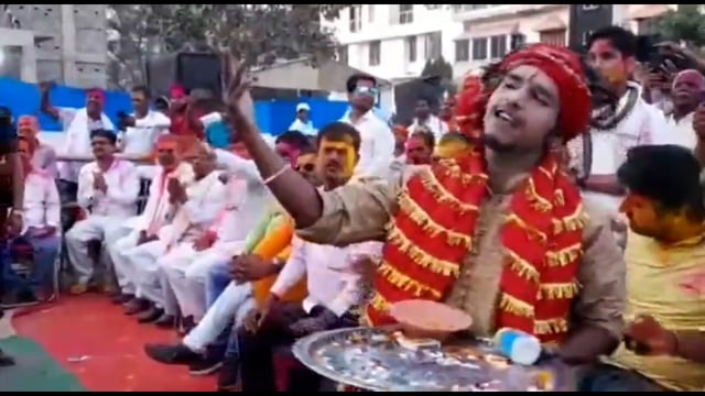 मंगलवार को शेखपुरा के राजद विधायक विजय सम्राट के आवास पर होली मिलन समारोह मनाया गया।